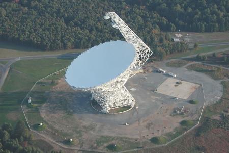 The Robert C. Byrd Green Bank Telescope (GBT), a 100-meter radio telescope in Green Bank, West Virginia.